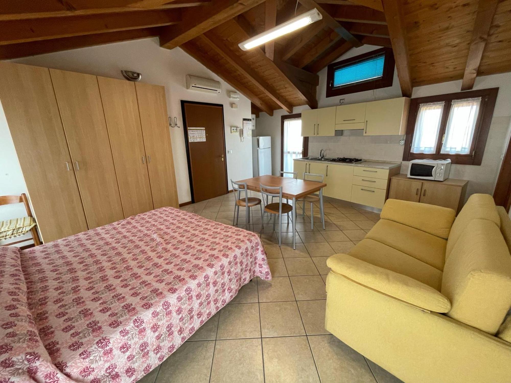 Residence Mediterraneo - Agenzia Cocal กาออร์เล ภายนอก รูปภาพ